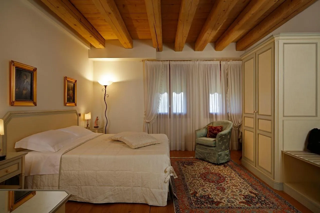 Farm stay Agriturismo Villa Alme Cornare Italy