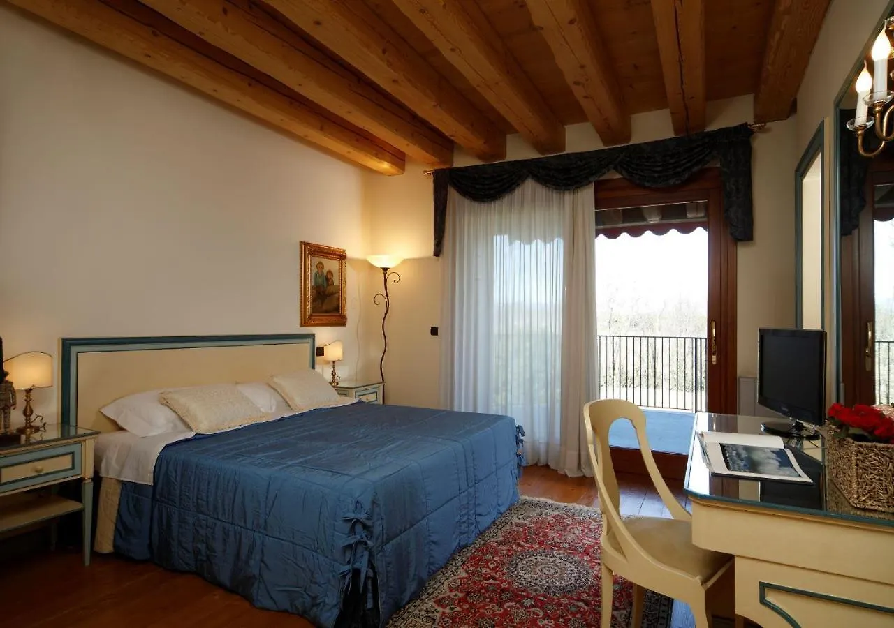 Gospodarstwo agroturystyczne Agriturismo Villa Alme Oderzo
