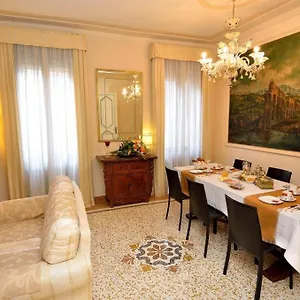 Ca Del Modena Bed & Breakfast